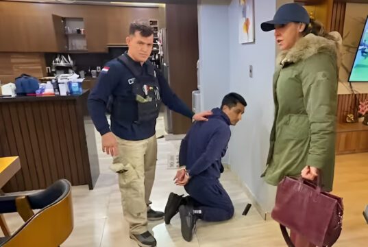EMPRESARIO DEPORTIVO ES DETENIDO EN PARAGUAY POR PRESUNTO LIDERAZGO DE RED QUE TRASLADABA COCAÍNA DESDE BOLIVIA HACIA EUROPA Y ASIA