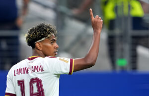 LAMINE YAMAL AFIRMA QUE ÉL Y MBAPPÉ SON LOS MEJORES DEL MUNDO Y ASEGURA QUE MERECE EL BALÓN DE ORO