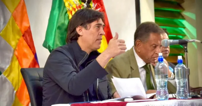 GOBIERNO CONVOCA A LOS CHOFERES A UNA REUNIÓN TRAS EL PARO DE 24 HORAS CONTRA LA ELIMINACIÓN DE LA SUBVENCIÓN A LOS COMBUSTIBLES