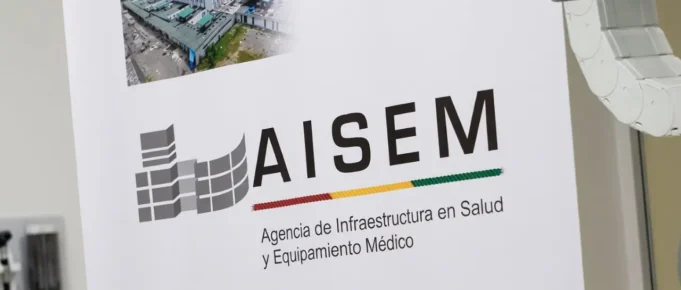 FELCC INTERVIENE OFICINAS DE LA AISEM POR DENUNCIAS DE COBROS IRREGULARES A FUNCIONARIOS